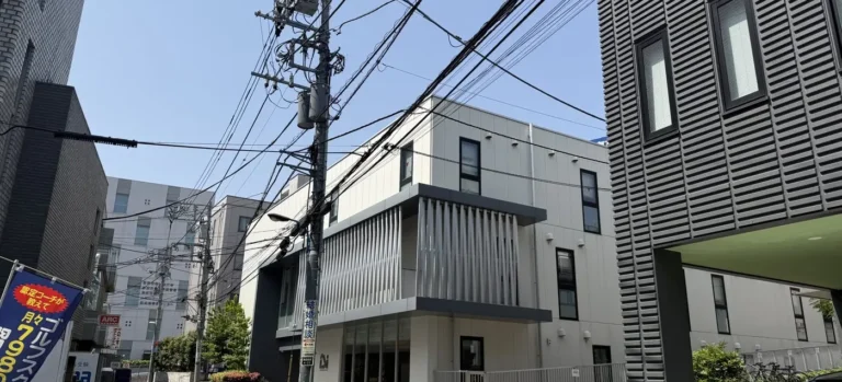 ISI 高田馬場校(就職線)校舍外觀